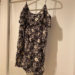 Black and white Hollister patterned mini dress